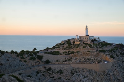 White lighthouse photos
